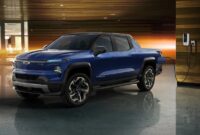 Camión Eléctrico Chevy Silverado 2024: Precio, Fecha de Lanzamiento